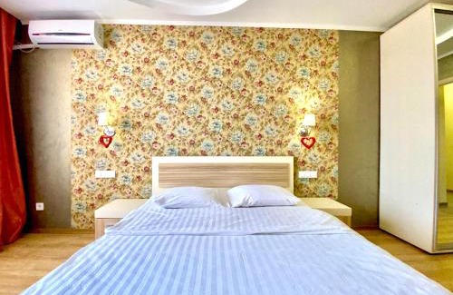 Poltava Apartment | ApartPoltava Світлі та просторі двокімнатні апартаменти в новобудові, закритий паркінг , ЦЕНТР МІСТА, банківський ЧЕК