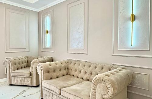 Sukhinovka Apartment | ApartPoltava NEW PALACE 2023 Вишукані апартаменти на Соборності Центр Готельні чеки