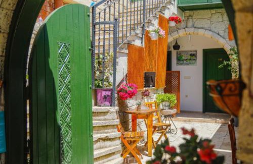 Tokoglu Hotel | Apaz Alaçatı Hotel