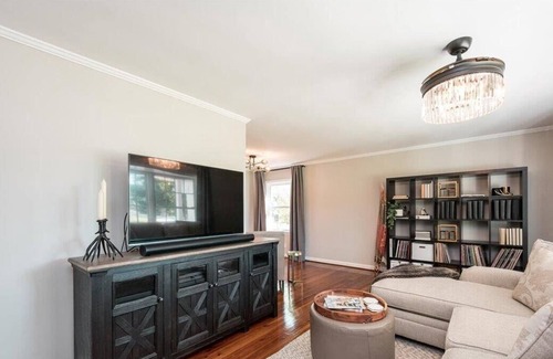 Apex Other | Apex/West Cary Cozy Home