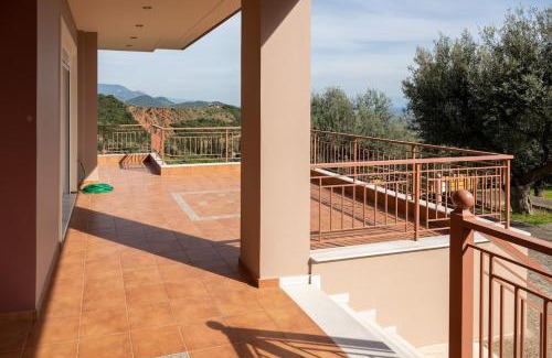 Nafpaktos Apartment | Aphrodite's Villa 1 Romantic Sea View Escape