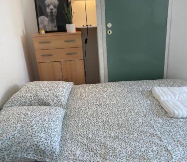 Laval Apartment | Apollo