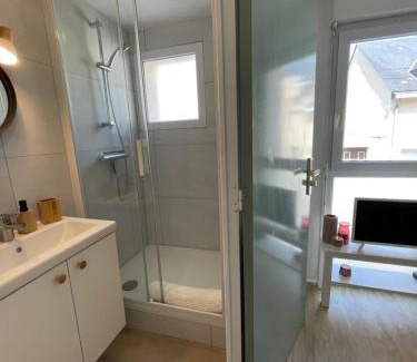 Laval Apartment | Apollo
