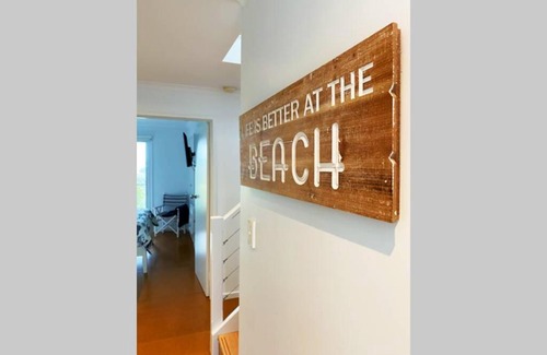 Apollo Bay House | Apollo Ocean Blue ~ Oceanview ~Wifi ~Pet Friendly
