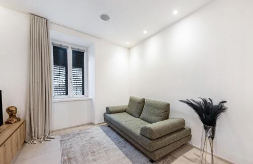 Centro - Piani - Rencio Apartment | App 206 Palazzo Cavour