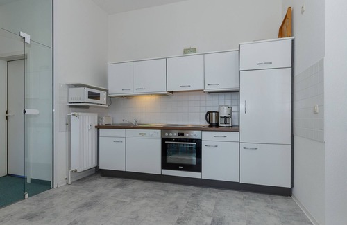 Kuhlungsborn Ost Apartment | App. 230 - 100m to the beach - roof terrace - swimming pool - WiFi - parking space