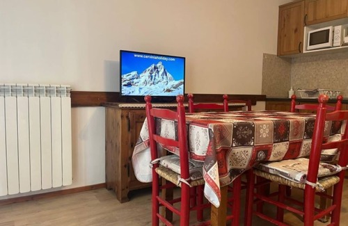 Cervinia Apartment | App 5 Two-rooms apartment centrally located close to the slopes