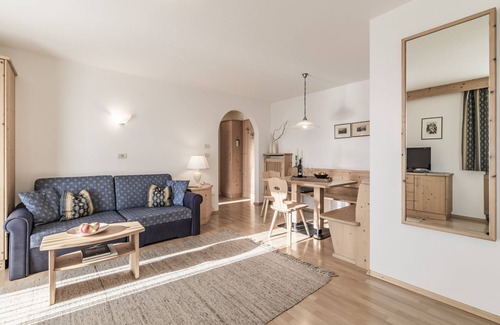 Schenna Apartment | App. LENA - Erlenbach House in Schenna near Merano