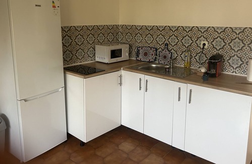 Stains Apartment | Apparemment F2