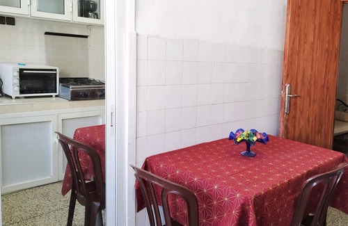 Ville Nouvelle Apartment | Apparently downtown near the train station