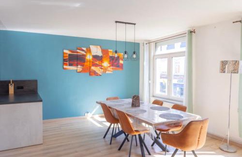 Lille House | Appart 10 pers - Lille Lambersart - Parking & Terrasses