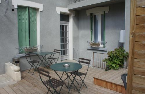 Clermont-Ferrand Apartment | Appart Albert'House