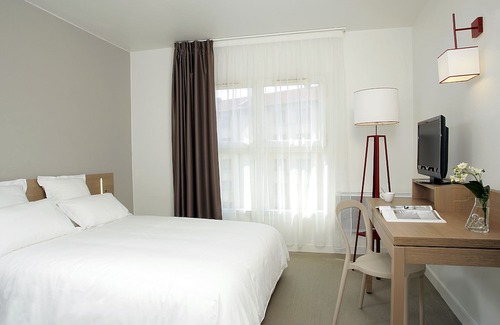 Cherbourg-en-Cotentin Apartment | Appart'City Cherbourg Centre Port