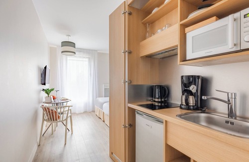 Reims Apartment | Appart'City Classic Reims Parc des Expositions