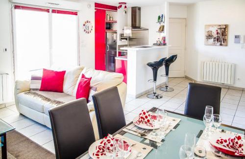 Decines-Charpieu Apartment | Appart'cosy Lyon Est
