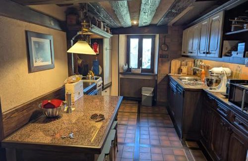 Huemoz Apartment | Appart cozy vue montagne jardin 3 min Villars