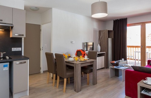 Plagne Villages Condo | Appart de Montagne + Wi-Fi Gratuit + Accès Piscine