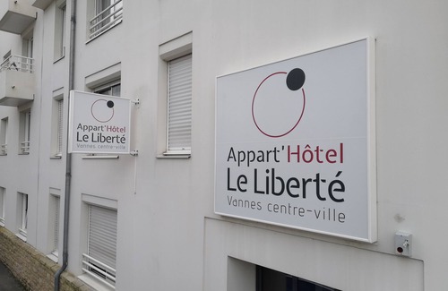 Vannes Apartment | Appart Hôtel Le Liberté