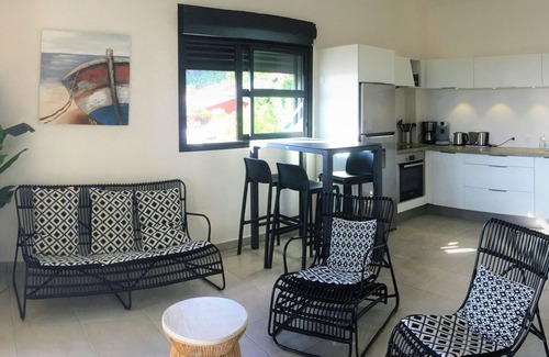 Saint-Leu Apartment | Appart Hawaï - vue mer et Montagne à St-leu Centre