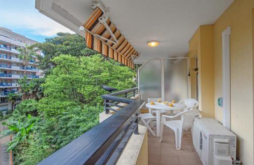 Menton Apartment | Appart lumineux et bien équipé en centre-ville
