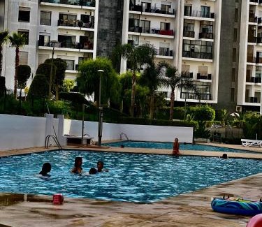 Hay Riad Apartment | appart luxueuse a rabat hay riad avec piscine