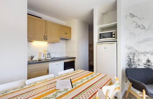 La Rosiere Apartment | Appart. skis aux pieds 8 pers proche de tout, Parking, Machine à laver - FR-1-398-532