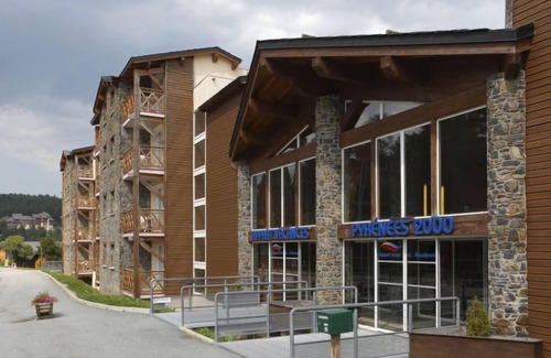Pyrenees 2000 Apartment | Appart Vacances Pyrénées 2000 by Interhome