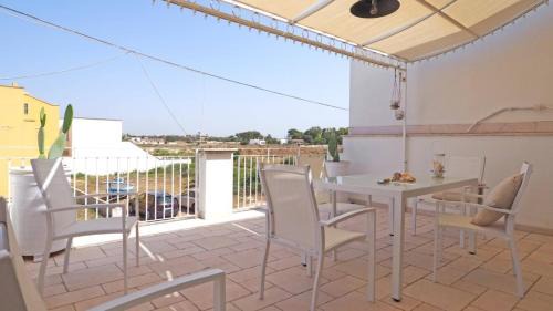 Torre San Giovanni Apartment | Appartamento del Mare 1 by Salento Affitti