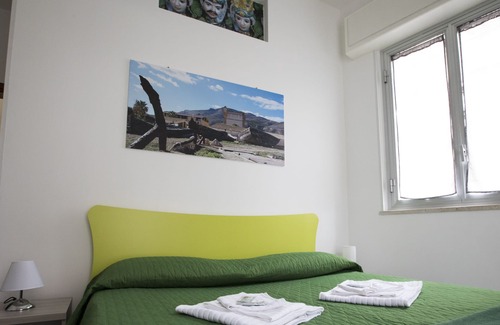 Casa Santa Apartment | Appartamentiduec Uno Appartamento Verde Uno x2