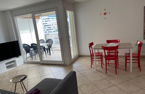 Locarno Apartment | Appartamento 2,5 con piscina nel CUORE di Locarno 463