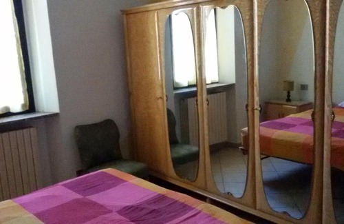 Brebbia Apartment | Appartamento a Brebbia