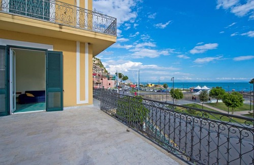 Vietri sul Mare Apartment | Appartamento a Vietri sul mare ID 3048