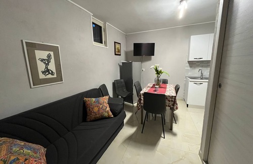 Pompei Apartment | Appartamento a Pompei con Idromassaggio e Servizi Vicini