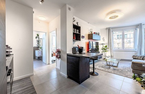 Historic Centre Apartment | Appartamento Antenore: A modern and graceful apartment situated in a central location, at a short distance from the main tourist attractions of the city, with Free WI-FI.