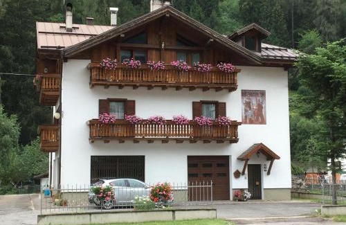 Cogolo House | Appartamento Cogolo con terrazza 7 posti