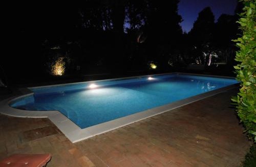 Cascina Apartment | Appartamento con piscina immersa nel verde
