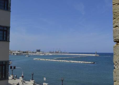 Municipio 1 Apartment | Appartamento eclettico/Lungomare e Centro storico