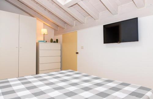 Adro Apartment | Appartamento in Franciacorta relax tra i vignieti e il Lago D'Iseo