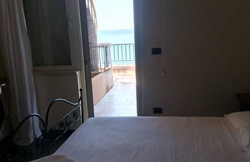 Caronia House | Appartamento "Le Palme"