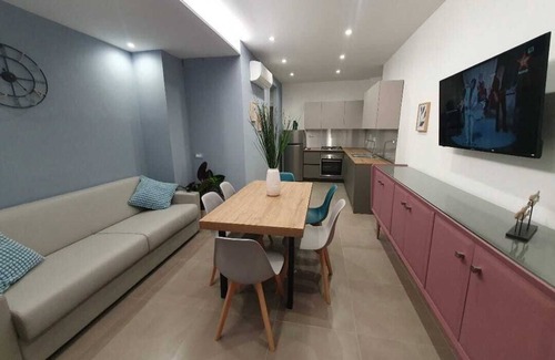 Gabicce Mare Apartment | Appartamento Libeccio - Playa degli Angeli 200 mt dal mare