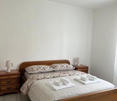 Luino Apartment | Appartamento Rajmonda