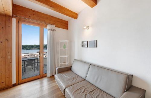 Salo Apartment | Appartamento Rocchetta Flat