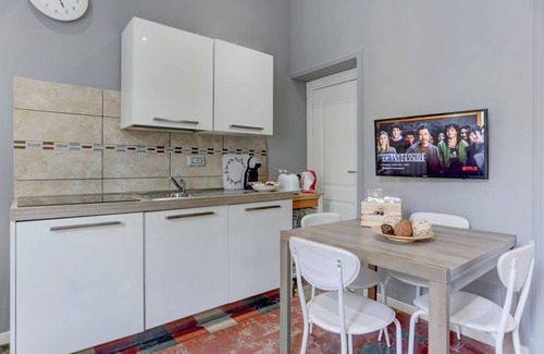 Celio Apartment | APPARTAMENTO SANTI QUATTRO 1 - HOME AND MORE