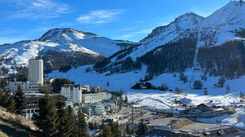 Sestriere Apartment | Appartamento Villaggio Olimpico Sestriere