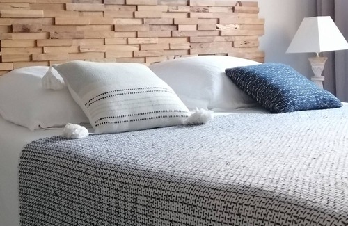 Gonneville-sur-Honfleur Apartment | Appartement 2chambres au Calme Avec Terrain Près Dhonfleur