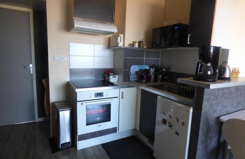 Saint-Gilles-Croix-de-Vie Apartment | Appartement Saint-Gilles-Croix-de-Vie, 3 pièces, 5 personnes - FR-1-428-82