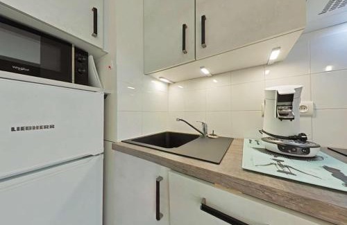 Saint-Gilles-Croix-de-Vie Apartment | Appartement 2 pièces avec parking privé, proche plage et commerces, Saint-Gilles-Croix-de-Vie - FR-1-224-783