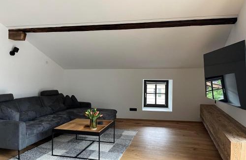Hopfgarten Markt Apartment | Appartements Gasthof Traube Top 5