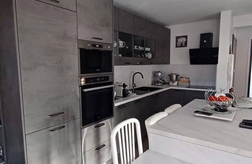 French Riviera Apartment | Appartement Moderne à 2 Minutes des Plages à Pieds Avec Aperçu mer et Terrasse
