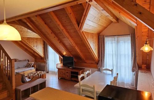 Saint-Gervais-les-Bains Apartment | Appartement Duplex Confortable a Saint Gervais les Bains Balcon